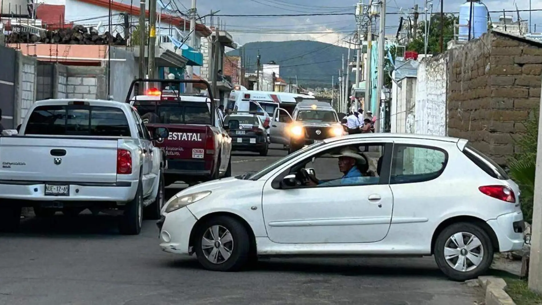 Una mujer de aproximadamente 60 años de edad perdió la vida tras ser atropellada por un vehículo desconocido